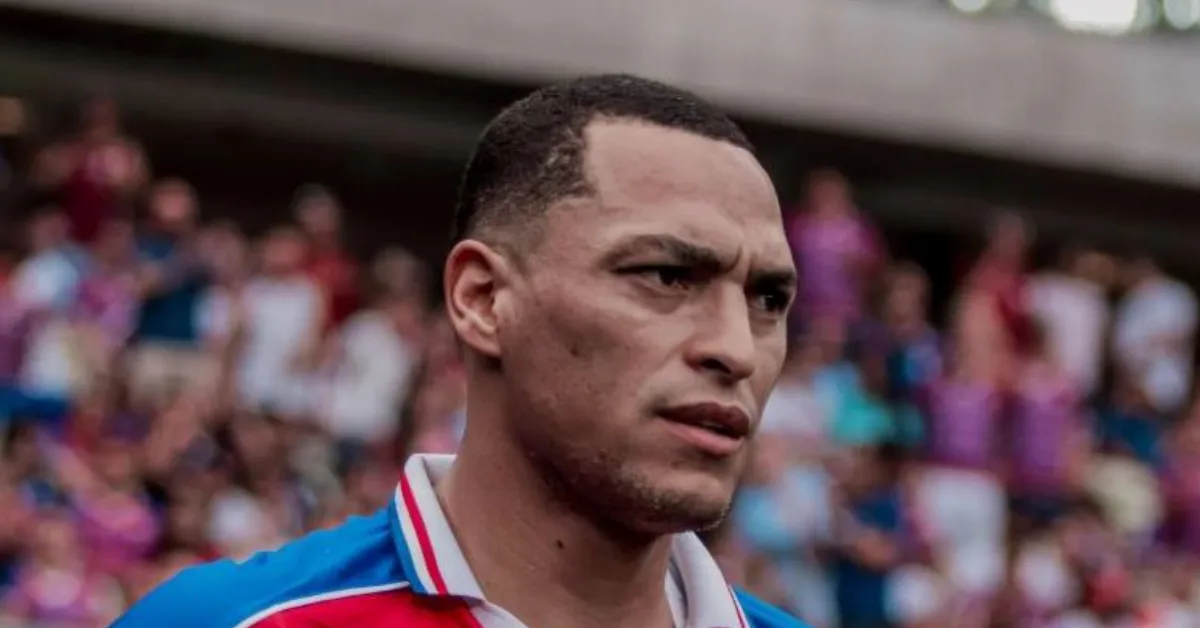 Goiás Contrata Zagueiro Titi: Experiência Crucial para a Liderança na Série B