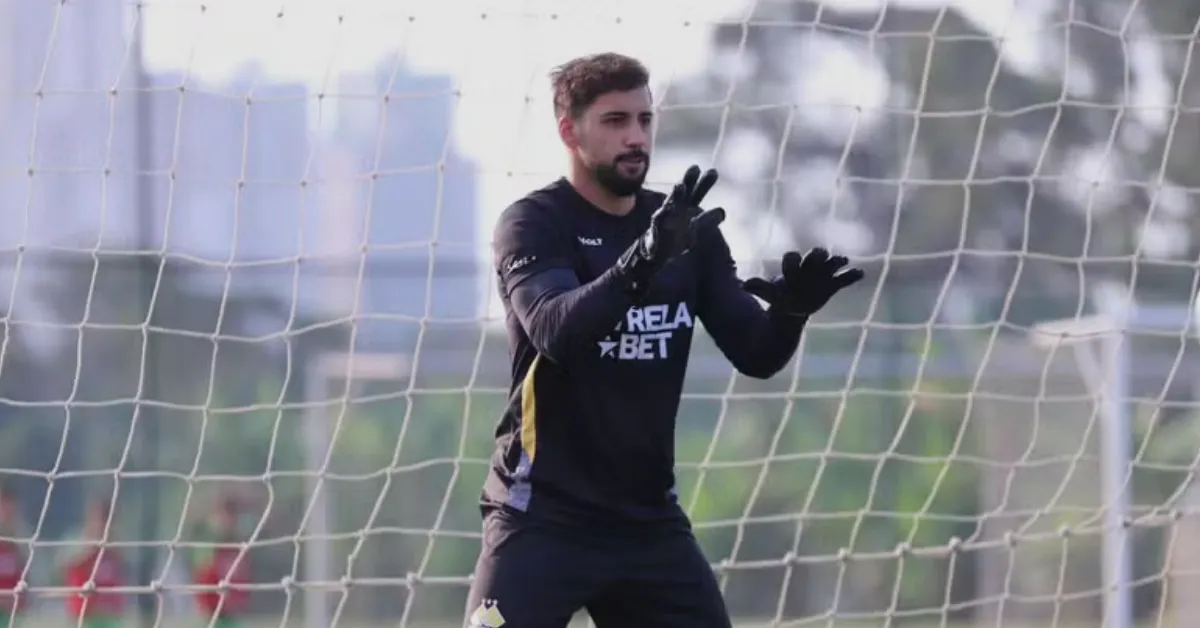 Alisson Joga Contra o Goiás: Impacto no Confronto da Série B na Serrinha