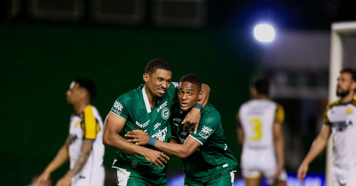 Goiás Lidera Ataques Série B: Análise do Poder Ofensivo Esmeraldino