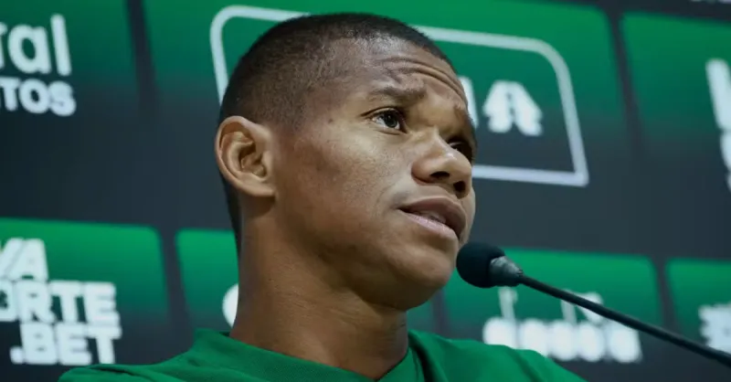 Juninho Desvenda A Cobrança Interna Do Goiás Na Liderança Da Série B
