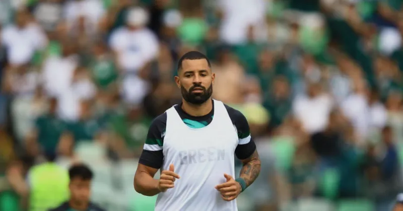 Adeus Aloísio: Volante Deixa o Goiás e Rumo ao Adversário Direto – O Que Muda no Verdão?