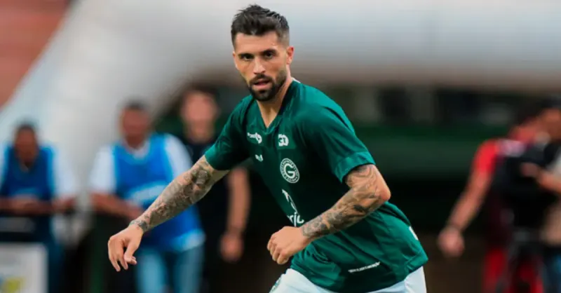 Daniel Bessa: Ex-Goiás em Nova Aventura nos Emirados Árabes