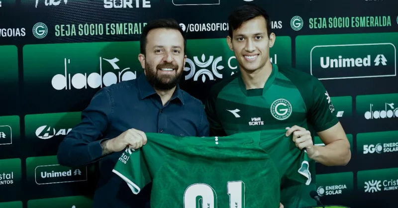 Brayann no Goiás: Trajetória Incomum e Aposta do Esmeraldino no Meia
