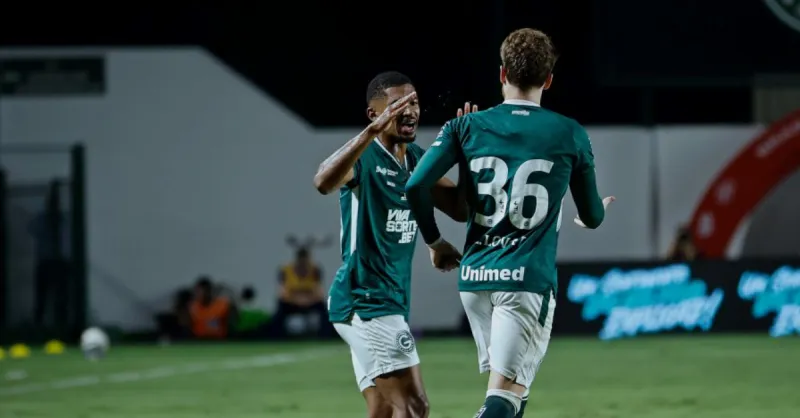 Goiás x Avaí: Duelo Crucial Pela Ponta da Série B – Análise, Escalações e Onde Ver