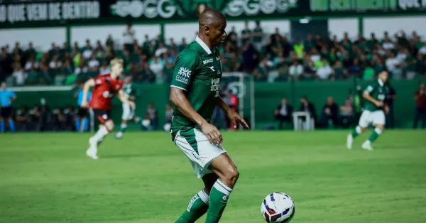 Goiás na Série B: Análise de Chances de Acesso e Título na Reta Final Decisiva