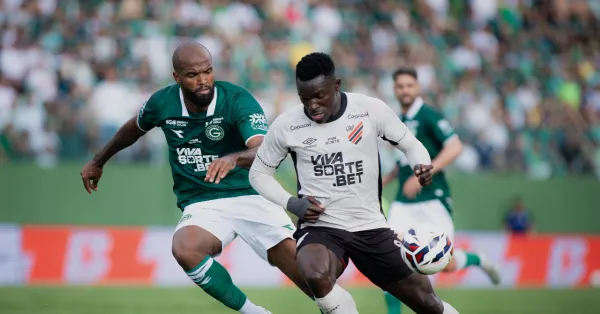 Goiás x Athletico-PR: G4 da Série B em Jogo na Serrinha - Análise Completa