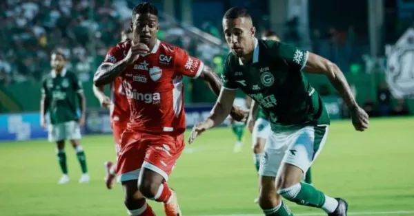 Goiás vence Vila Nova e assume liderança do Campeonato Goiano 2024