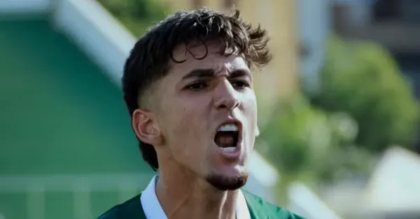 Lucas Rodrigues brilha no Goiás: volante de 18 anos é destaque em campanha invicta no Goianão